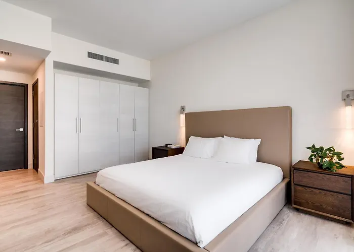 Costa Hollywood Beach Resort - An All Suite Hotel