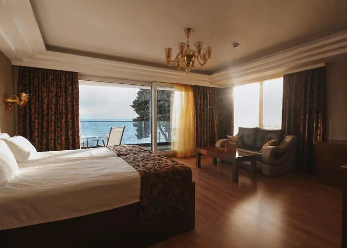 Mr.I Boutique Hotel & Bar