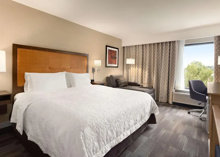 Hampton Inn By Hilton Fort Smith
