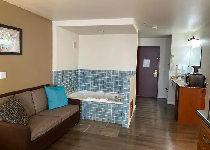 Toppenish Inn And Suites