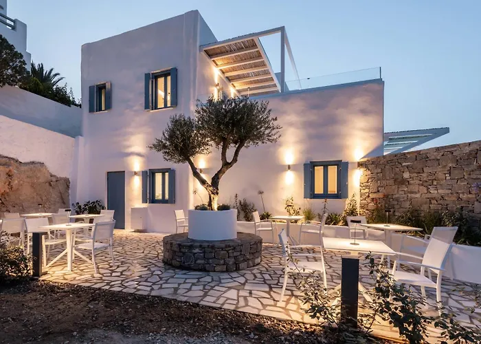 Aura Suites Paros