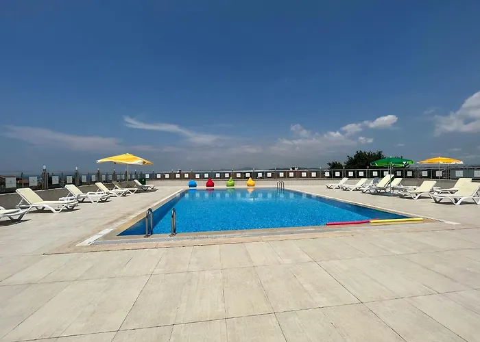Double Royal Hotel