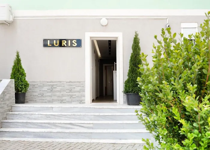 Hotel Luris
