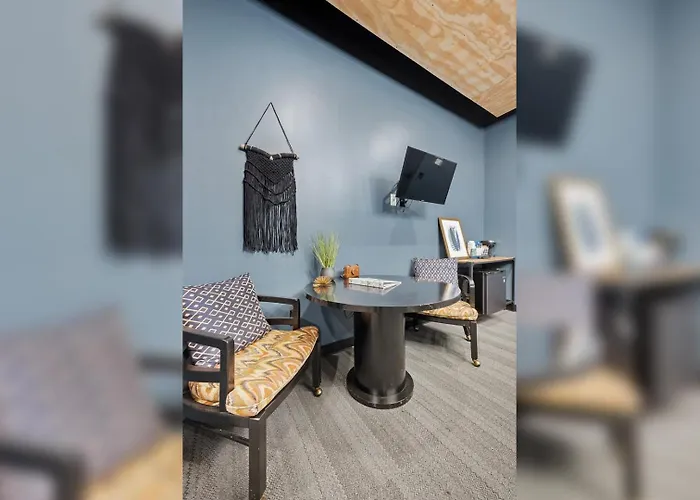 Indigo Pass Boutique Hotel