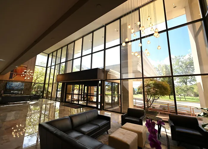 Grand Resort Hotel - Mt Laurel - Philadelphia