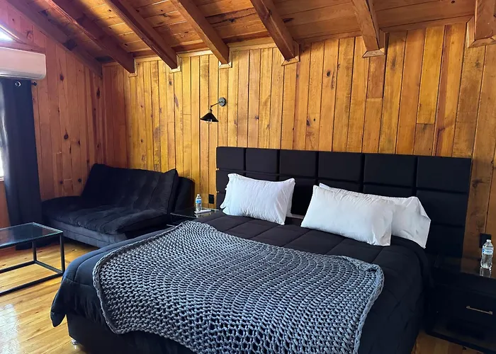 Pine Tree Mazamitla Hotel Boutique & Cabanas