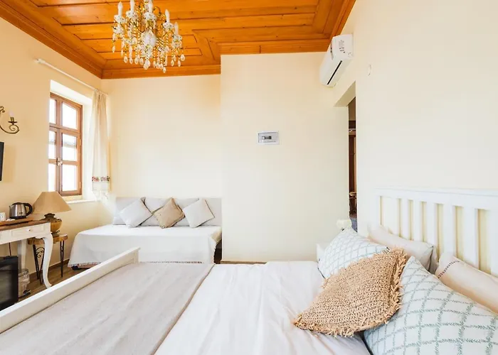 Lavantali Konak Otel Restoran