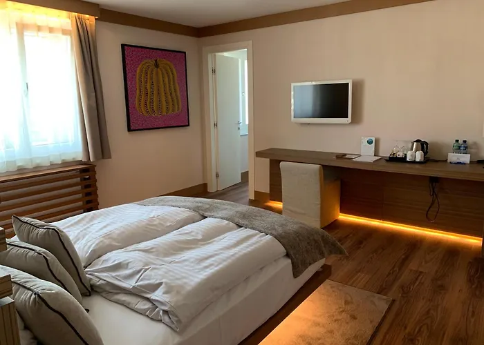Hotel Rallye & Entrees Aux Bains De La Gruyere