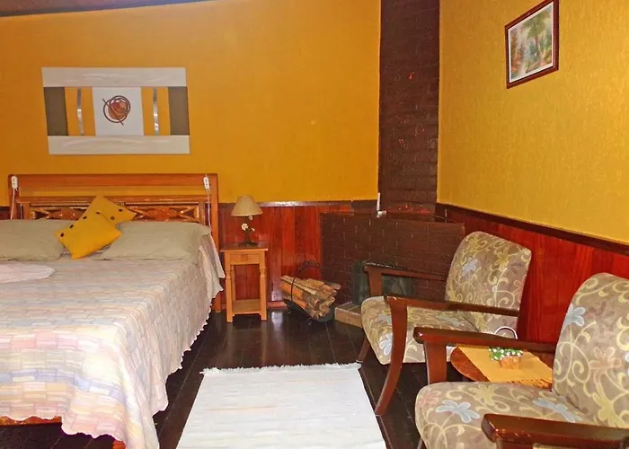 Hotel Cantinho De Ferias