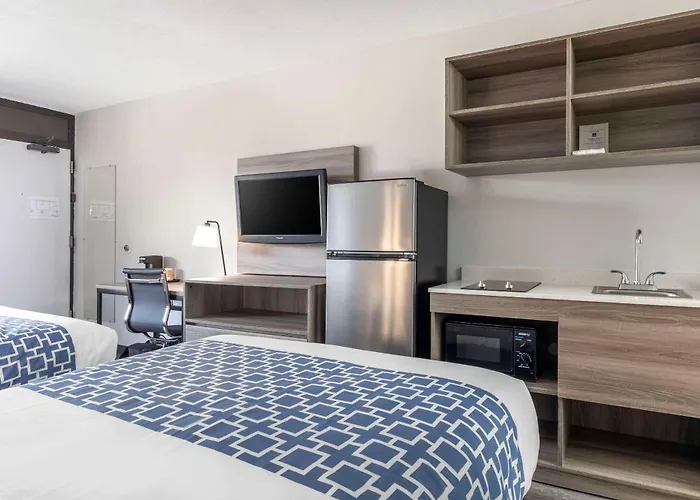 Suburban Studios Tysons Corner