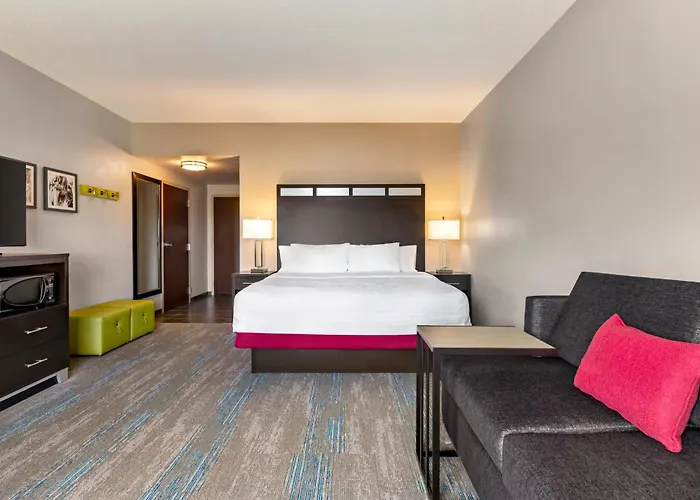 Hampton Inn & Suites York South
