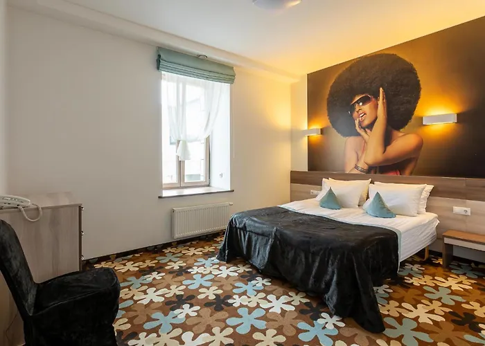 Algiro Hotel