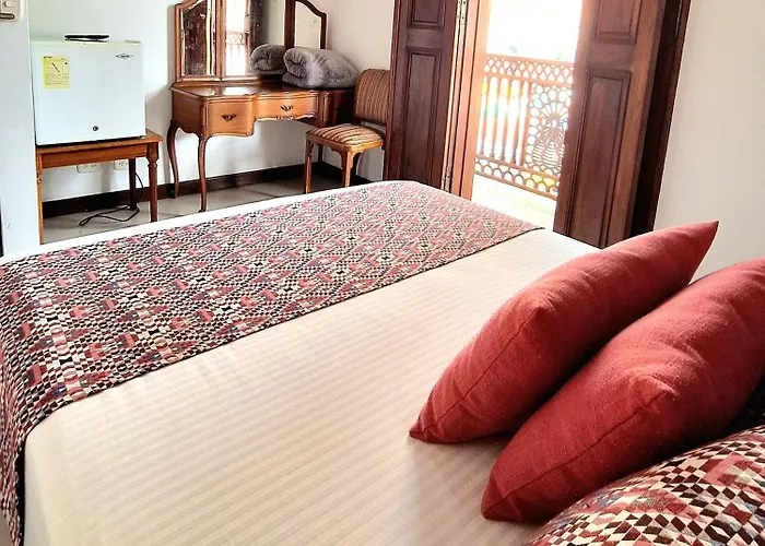 Hotel Rio Piedras