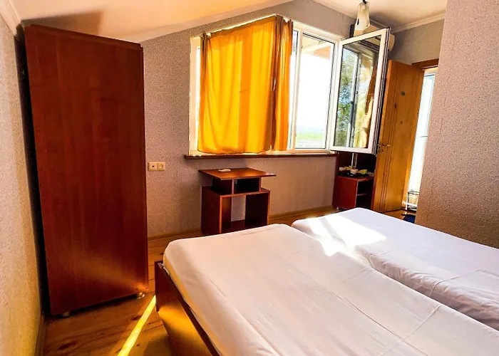Hotel "Qeti"