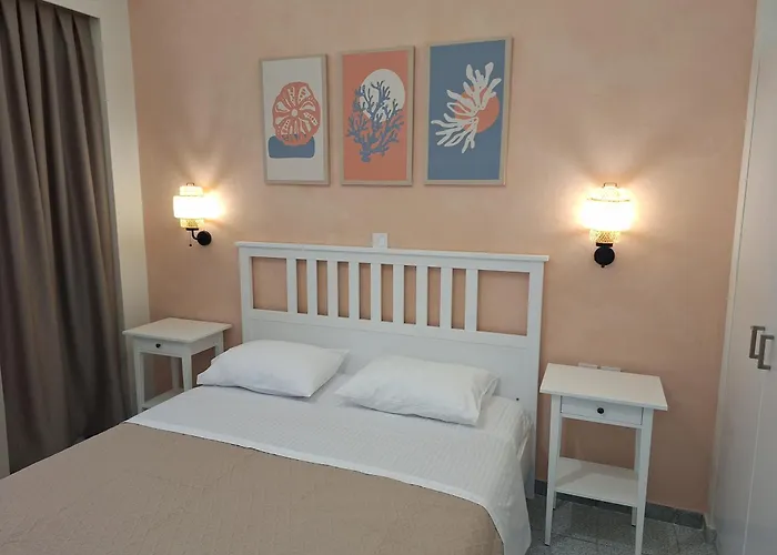 Seastar Beach Apartments
