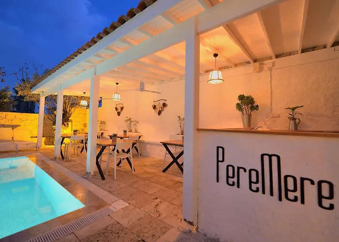 Peremere Alacati Otel