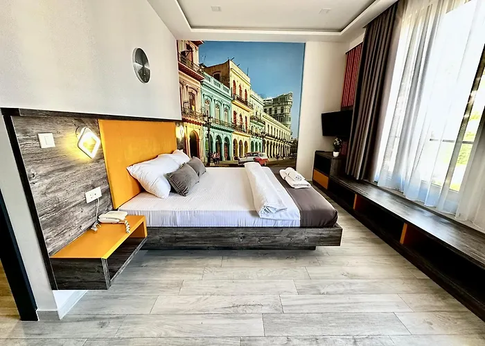 Hotel Del Medio