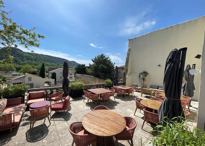 Brit Privilege Le Victoria Boutique Hotel