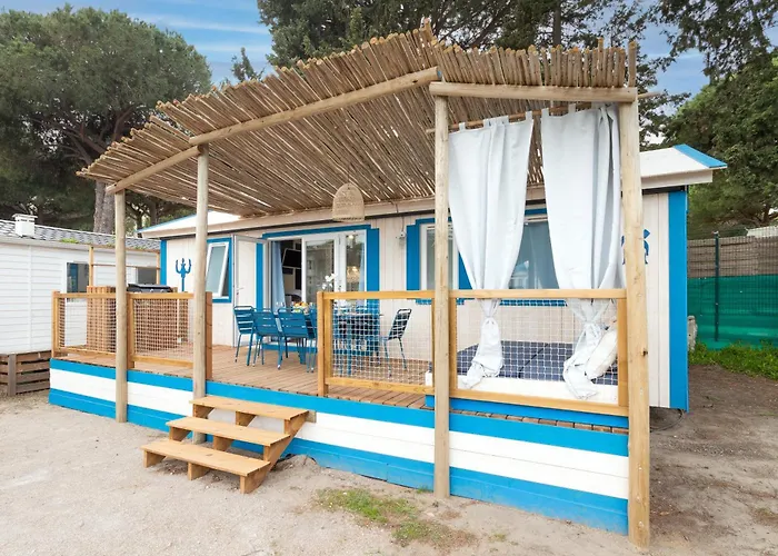 Maiana Resort