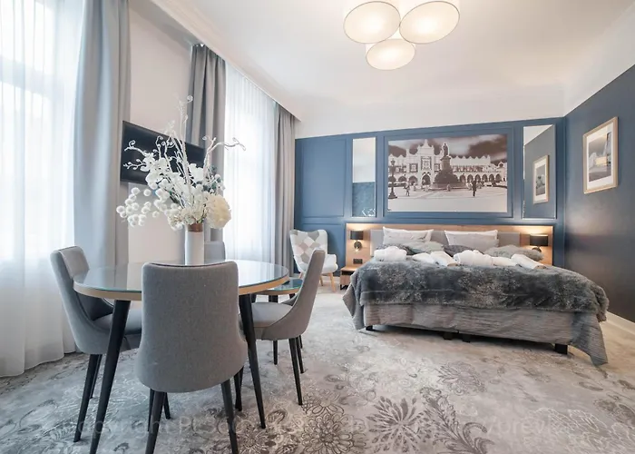 Vinfort Aparthotel - Krakow Old Town