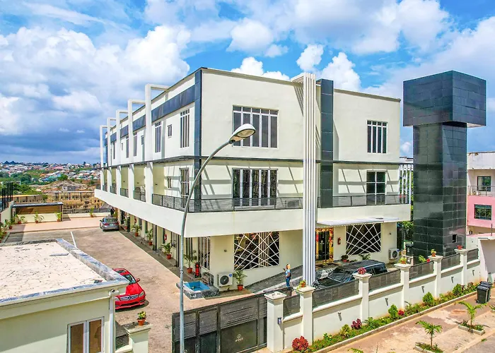 Aveon Hotel