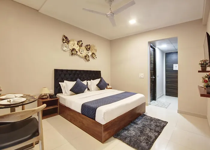 Limewood Stay - Executive Huda City Center
