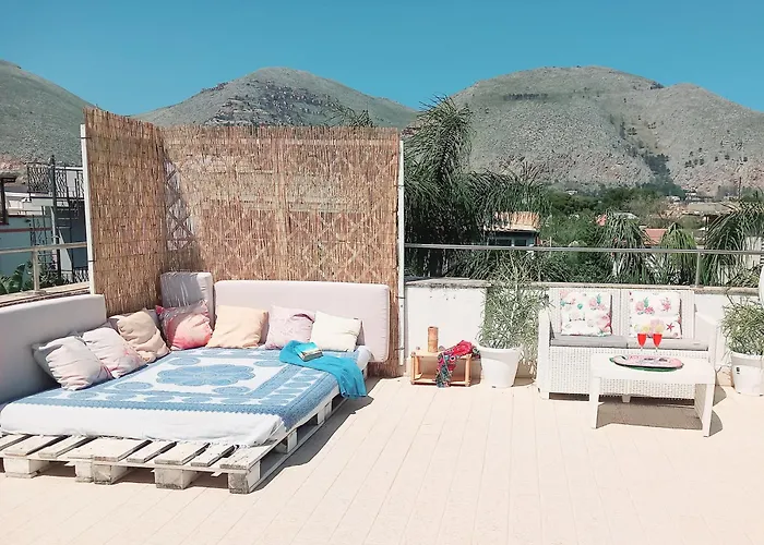 Villa Mondello Jacuzzi Room E Terraces Room