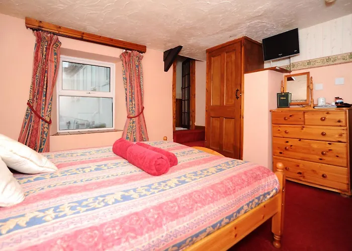The West Country Inn