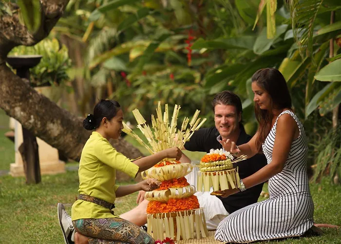 Puri Santrian Beach Resort And Spa