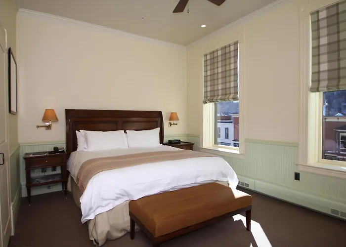 New Sheridan Hotel