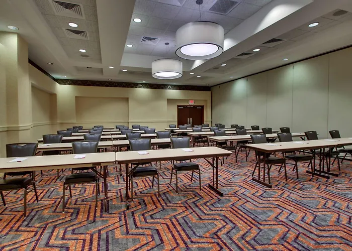 Drury Inn & Suites Findlay