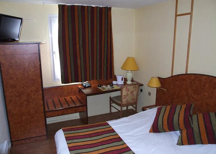 Logis Hotel & Restaurant & Bar Le Cottage