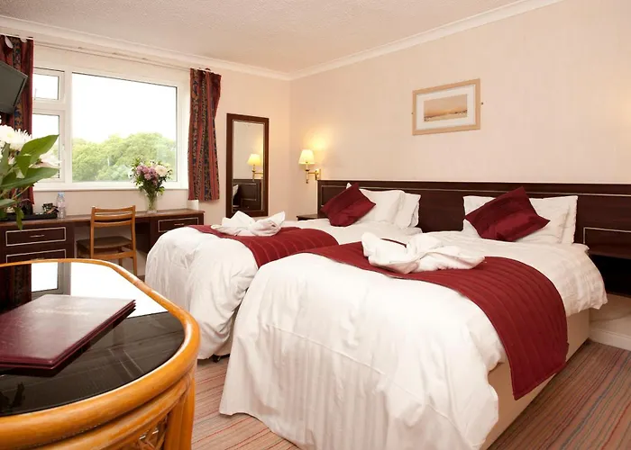 Denewood Hotel