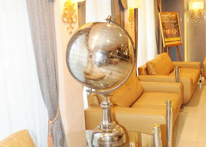 Hotel Mondial