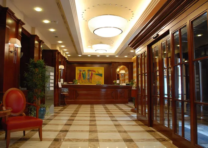 Best Western Premier Hotel Astoria
