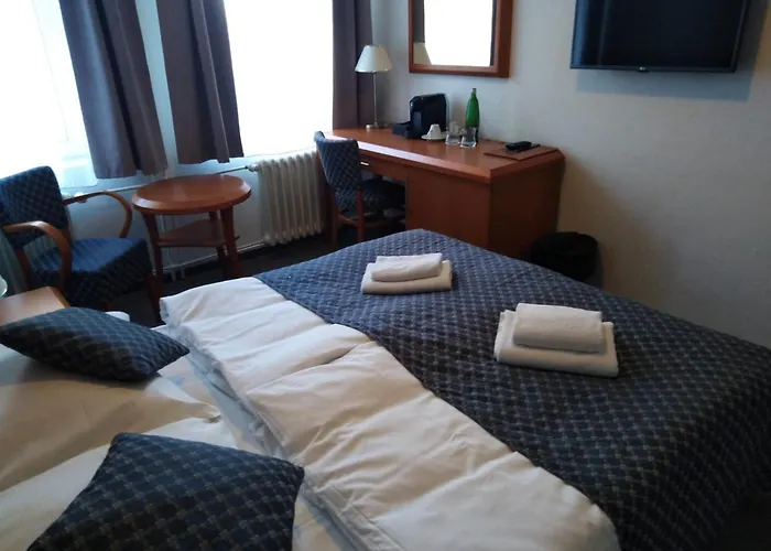 Lh Hotel Medinek Old Town