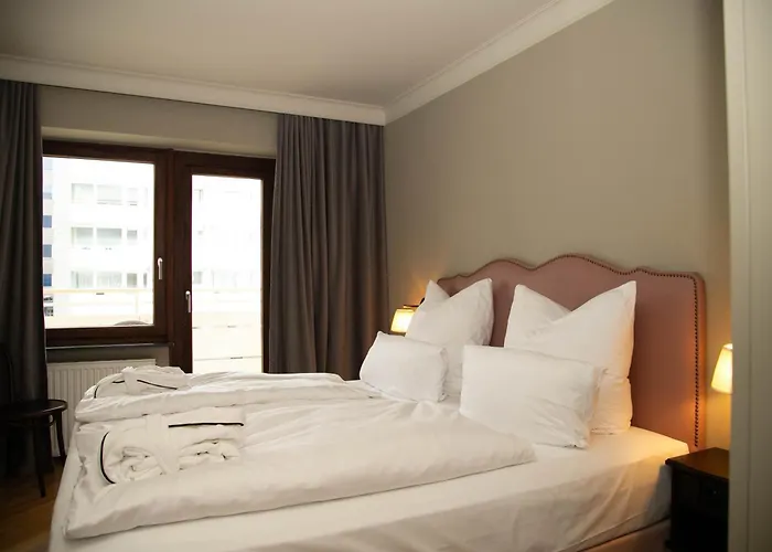 Mimosa Hotel