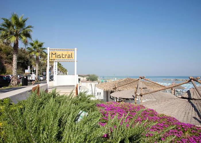Hotel Mistral