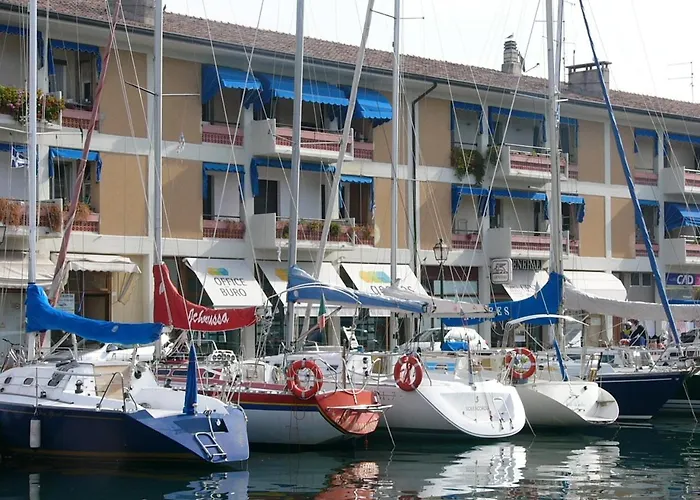 Hotel Serena