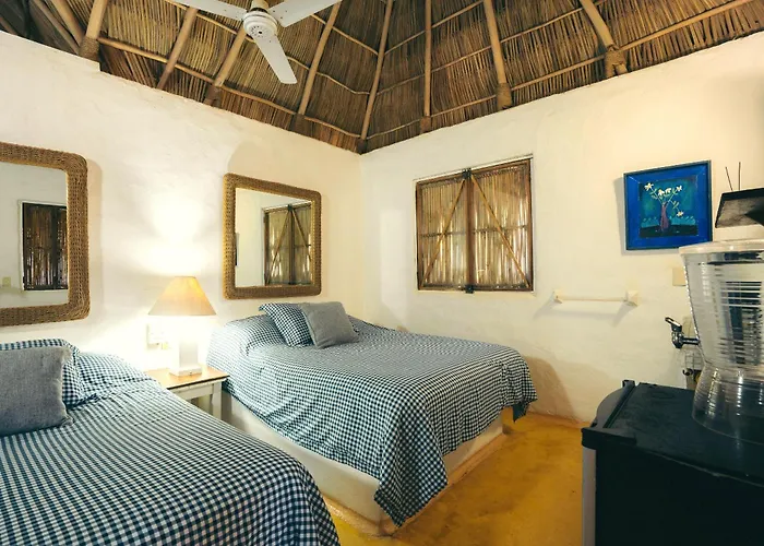 Junto Al Rio Bungalows & Suites
