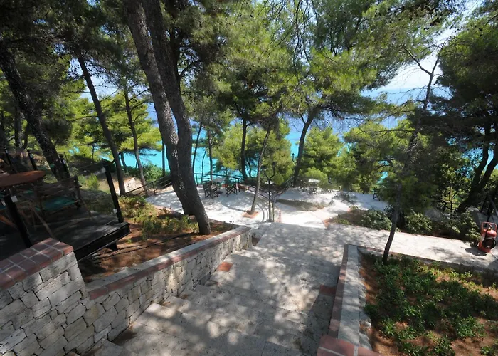Nostos Hotel