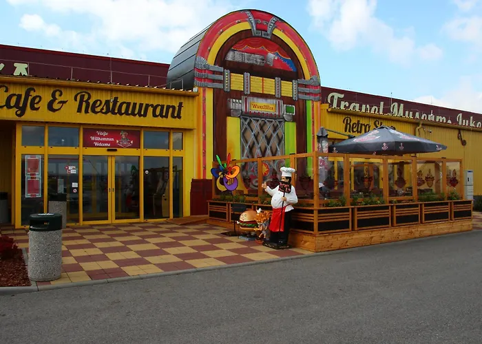 Jukebox Hotel