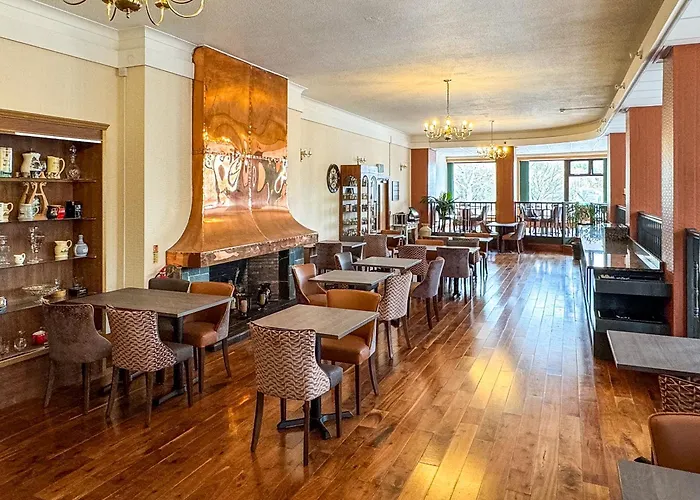 The Royal Hotel