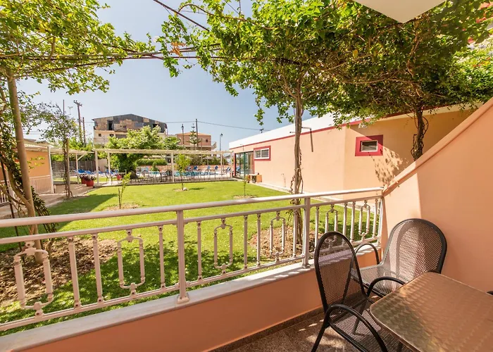 Kalias Hotel
