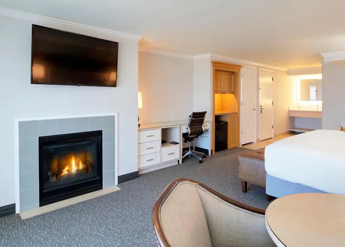 Hallmark Resort In Cannon Beach