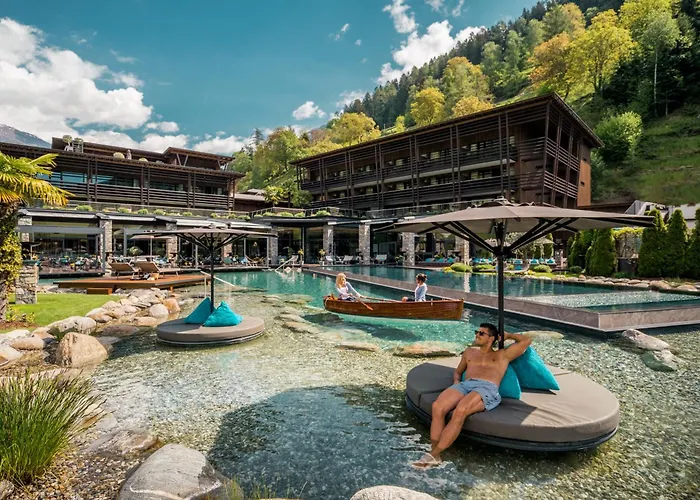Andreus Resorts
