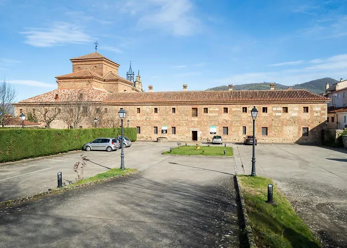 Hotel Valle Del Ambroz