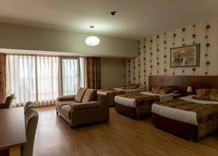 Grand Karot Hotel