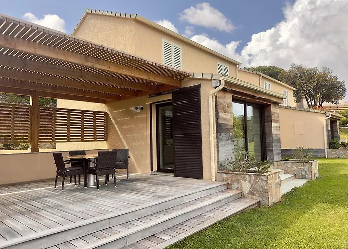 Hotel U San Daniellu Villas Et Chambres