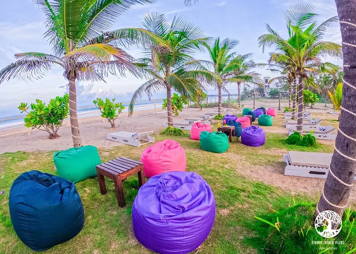 Nikara Beach Villas Arugambay